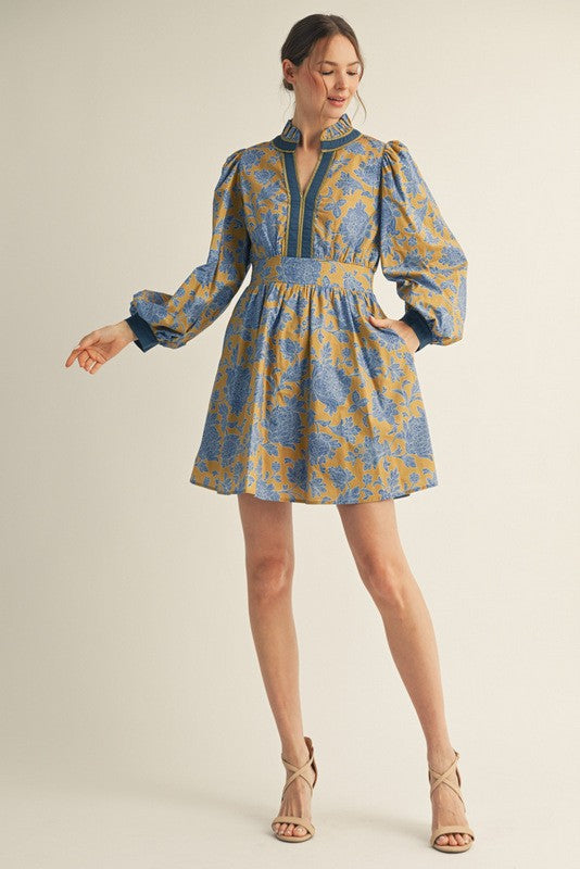 Kiwi Ruffle Collar Dress